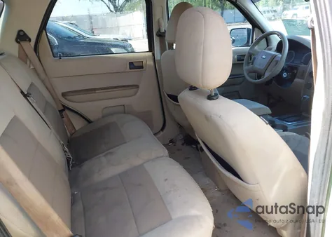 2008 Ford Escape Xlt из США, поврежденный, VIN 1FMCU93168KD83867